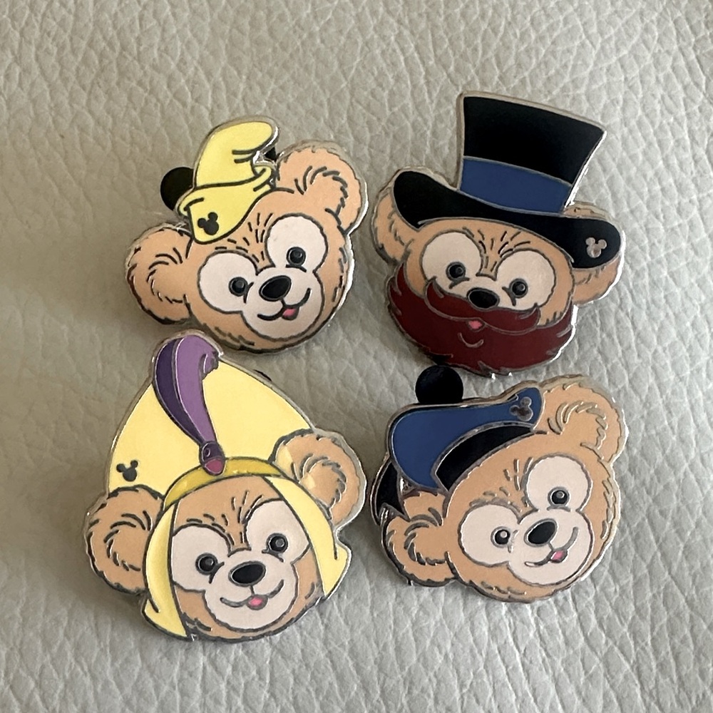 Official Disney Duffy & Friends Trading Pins Set